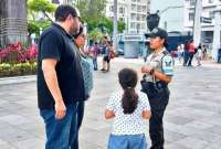 Policía Nacional aconseja sobre seguridad en Guayaquil en idioma portugués