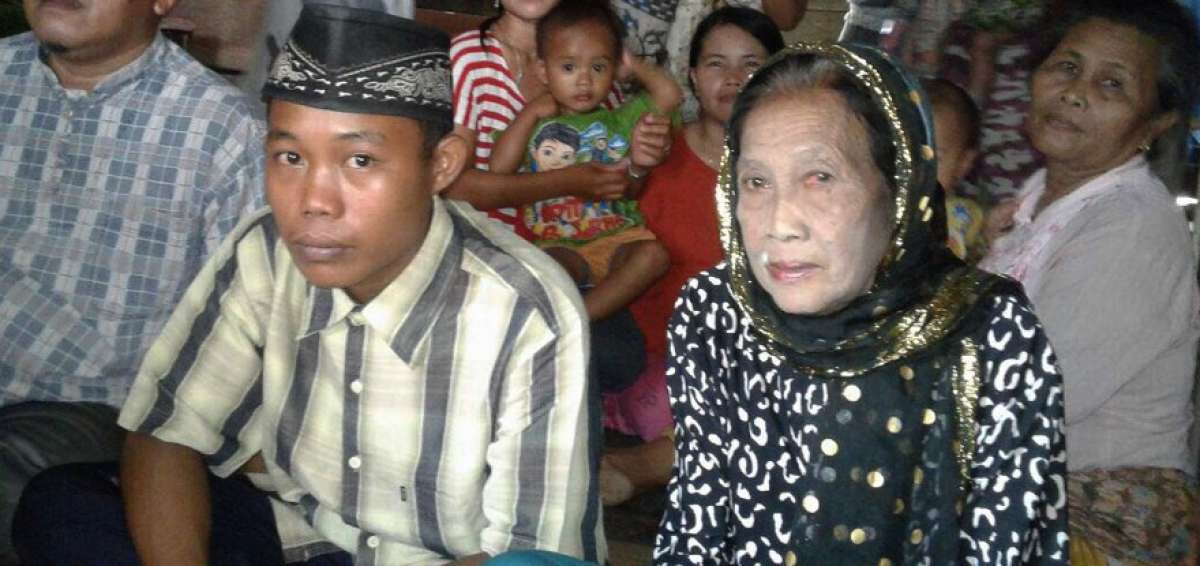 El joven, Selamet Riyadi, se enamor&oacute; apasionadamente de Rohaya binti Kiagus Muhammad Jakfar. 