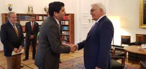 El vicepresidente de Ecuador, Otto Sonnenholzner y el presidente de Alemania, Frank-Walter Steinmeier, analizaron las relaciones bilaterales.