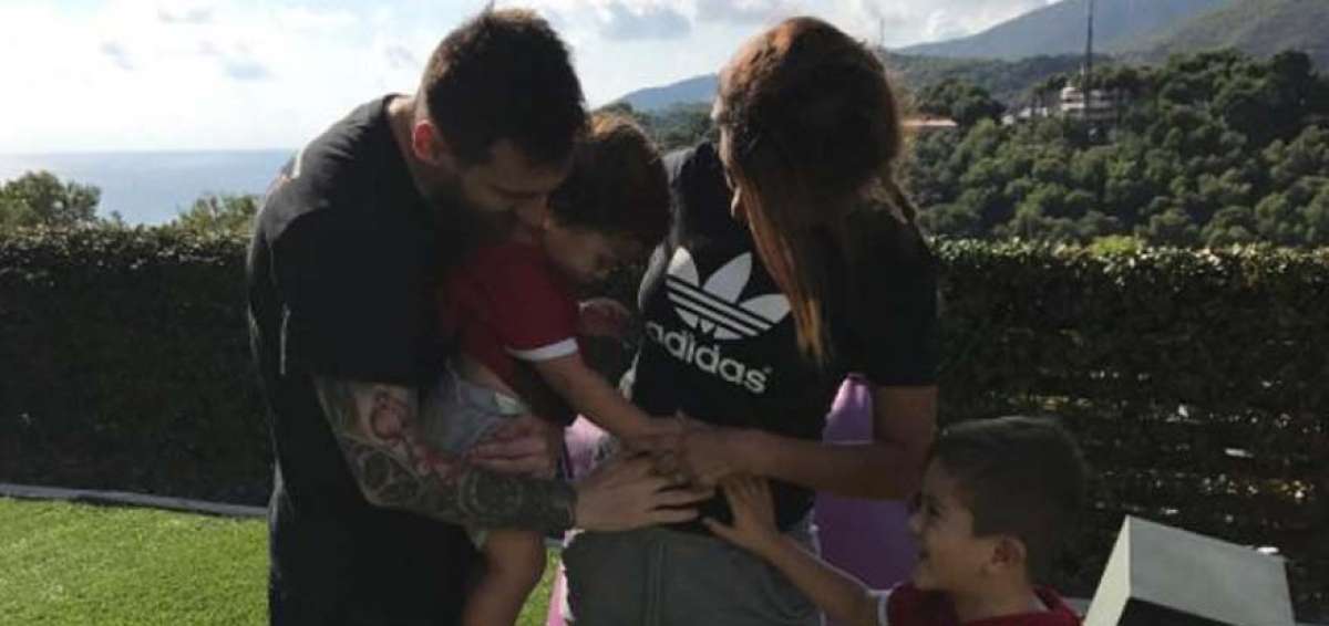 Messi y su esposa confirman que esperan su tercer hijo