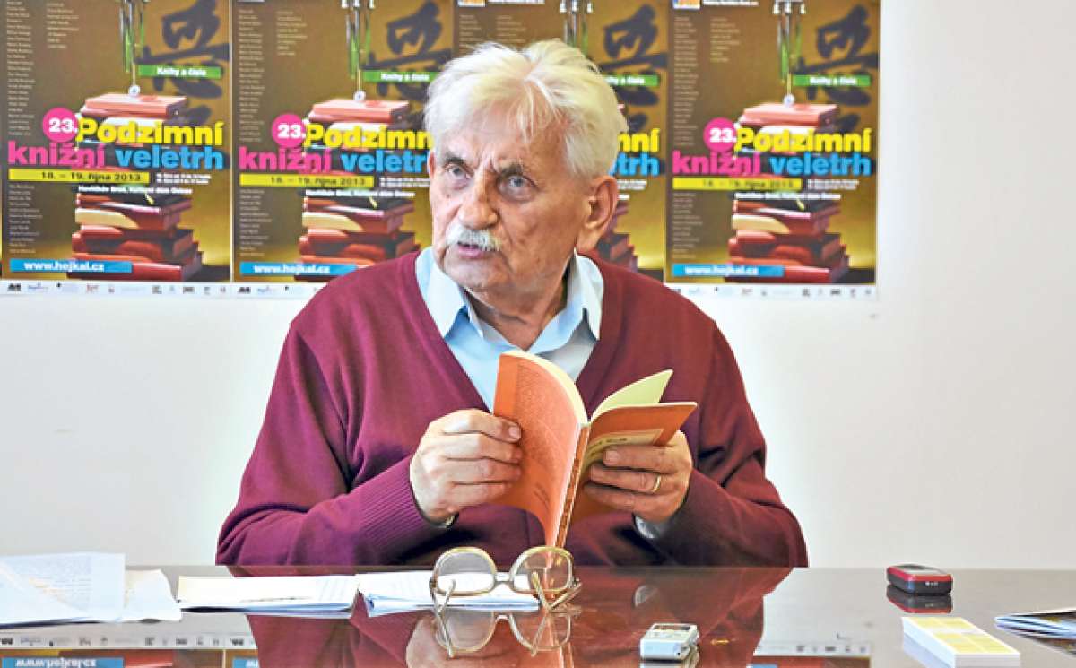El escritor y periodista form&oacute; parte del partido comunista de su pa&iacute;s entre 1948 y 1968. Foto tomada de www.vysocina-news.cz