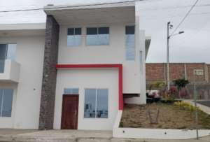  Los inmuebles ofertados por Inmobiliar abarcan zonas urbanas y costeras del país.