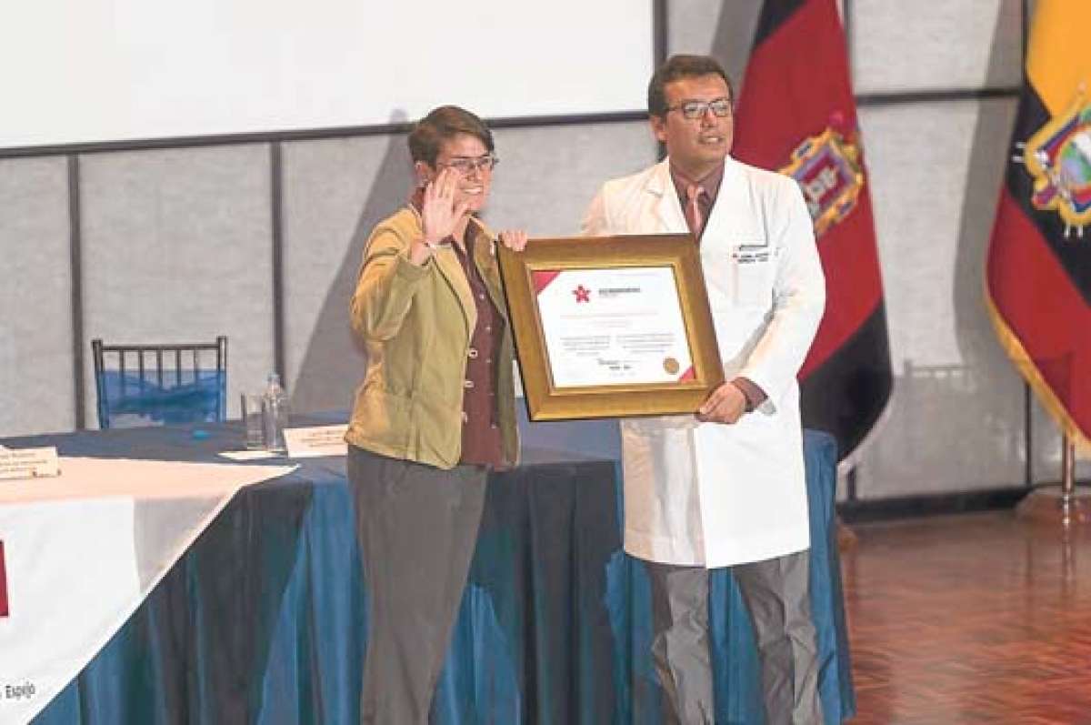 El Hospital Eugenio Espejo obtiene acreditaci&oacute;n