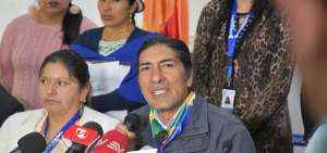 El prefecto de Azuay dijo que acudir&aacute;n a instancias internacionales y que la justicia ecuatoriana ha sido herida con la resoluci&oacute;n la Corte Constitucional.