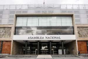 Asamblea Nacional rechazó la creación de un “frente parlamentario” correísta sin aval legal