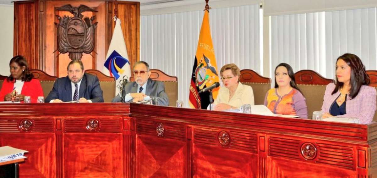 Corte Constitucional tratar&aacute; el mi&eacute;rcoles el techo de las utilidades