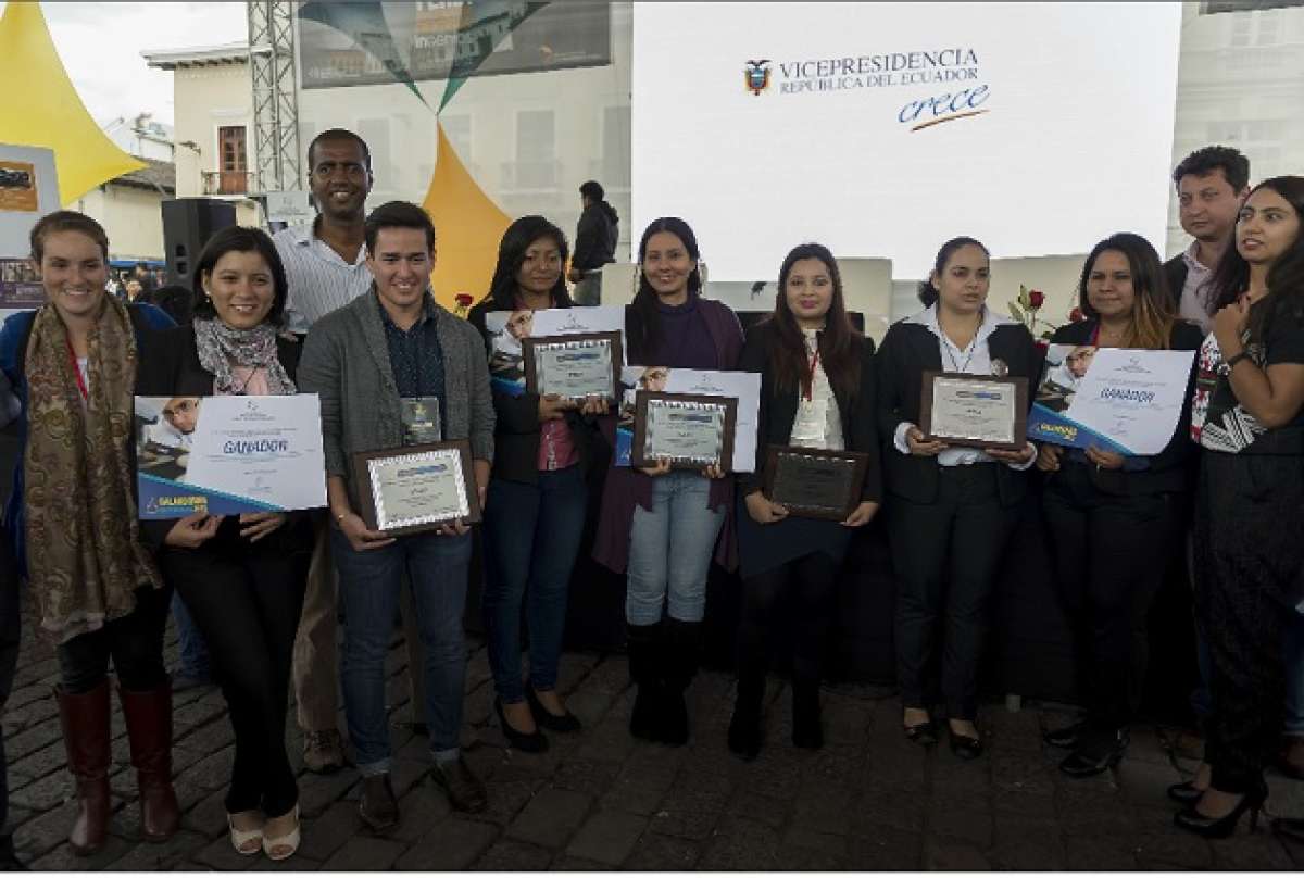 La premiaci&oacute;n se realiz&oacute; en la plaza de San Francisco, en el Centro Hist&oacute;rico de Quito. Foto: Miguel Jim&eacute;nez / EL TEL&Eacute;GRAFO 