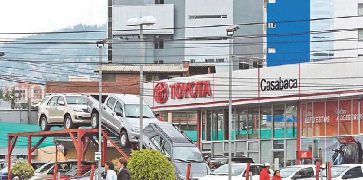 Las concesionarias ponen a disposici&oacute;n de los clientes los nuevos precios y las ofertas para la venta. Foto: Jonh Guevara / El Tel&eacute;grafo