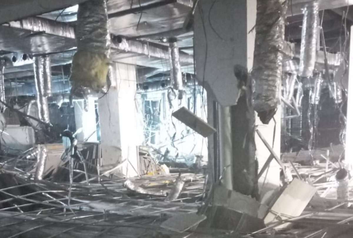 Una persona falleció por colapso de techo en gimnasio de Quito