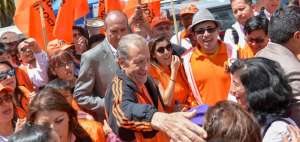 El m&aacute;ximo l&iacute;der de la organizaci&oacute;n pol&iacute;tica, Rodrigo Borja, celebr&oacute; lo alcanzado junto con j&oacute;venes y dirigentes.