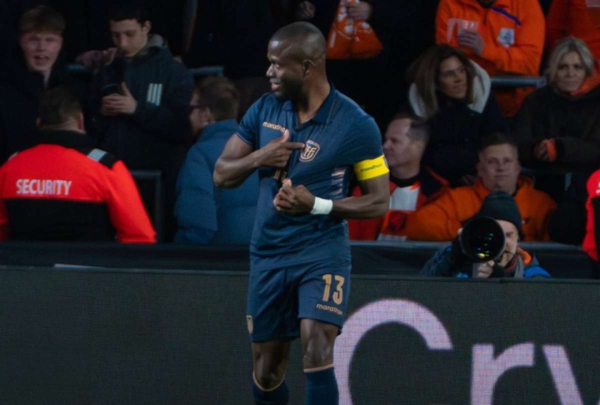 Enner Valencia tendr&aacute; un cromo especial en colaboraci&oacute;n entre Coca-Cola y Panini para el &aacute;lbum del Mundial 2026