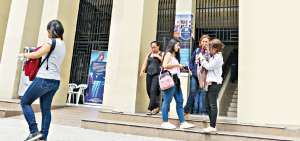 Universidades inician la entrega de 71.730 cupos