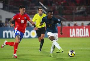 Sebastián Beccacece señaló que la convocatoria de Darwin Guagua (der.) con Ecuador fue una &quot;decisión técnica&quot;.