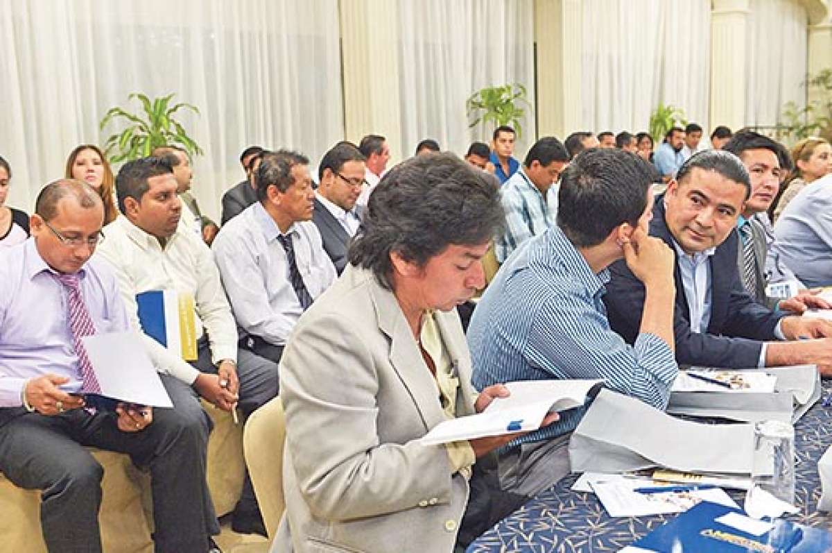 Los alcaldes reciben capacitaci&oacute;n