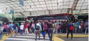 Movimiento de usuarios en las terminales de Quito. 
