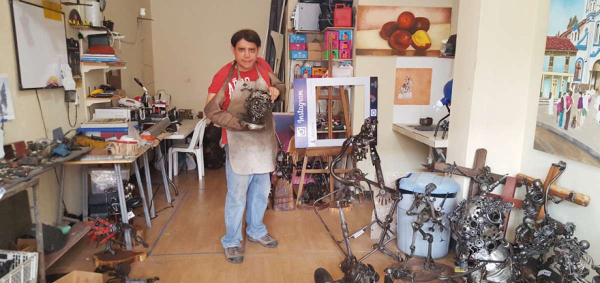 Para Su&aacute;rez encontrar los materiales correctos es lo m&aacute;s complicado a la hora de crear im&aacute;genes.