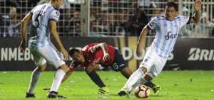 Tucum&aacute;n consigue primer triunfo al vencer 2-1 a boliviano Wilstermann