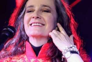 &lsquo;Arder en la Lluvia&rsquo;, un concierto emotivo con Margarita Laso y su elenco musical