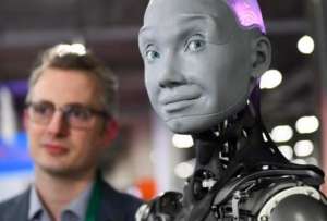 Robots humanoides interatuarán con los humanos.