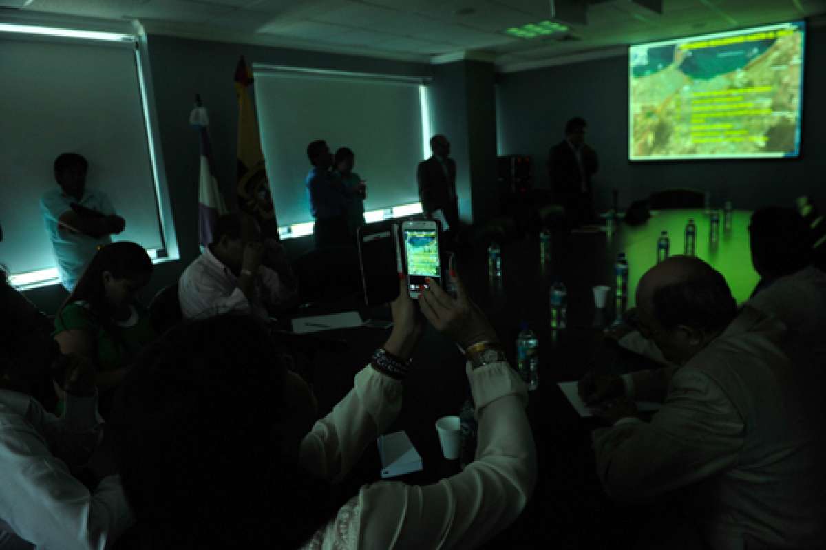 Las autoridades del Municipio de Manta y Portuaria expusieron su plan de trabajo. Proyecto ser&aacute; integral y est&aacute; trazado hasta 2050. Foto:  Rodolfo P&aacute;rraga / El Tel&eacute;grafo.