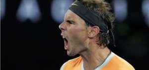 Nadal acaba con Tsitsipas y alcanza su quinta final en Melbourne