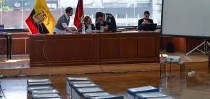 La jueza nacional Daniella Camacho (centro) fue quien llam&oacute; a juicio por el delito de cohecho a 11 funcionarios del anterior Gobierno y 10 empresarios.