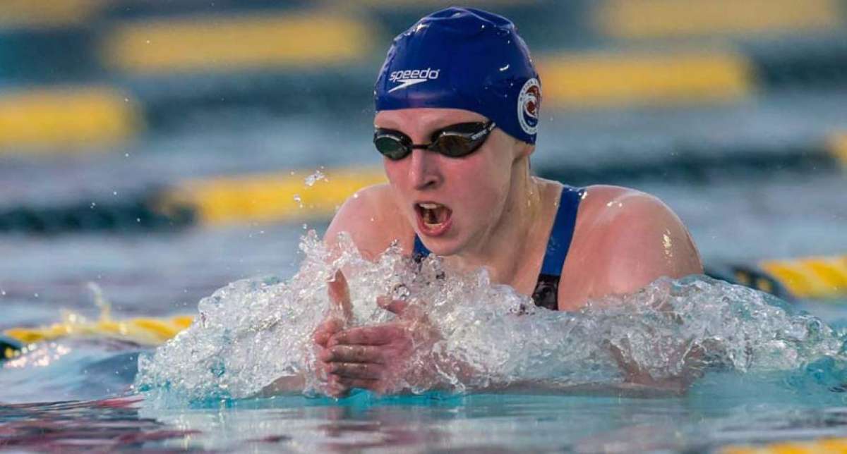 A sus 18 a&ntilde;os Ledecky, vigente campeona ol&iacute;mpica de 800 m libres en los Juegos de Londres, super&oacute; las 4 medallas de oro logradas en Barcelona 2013. 
