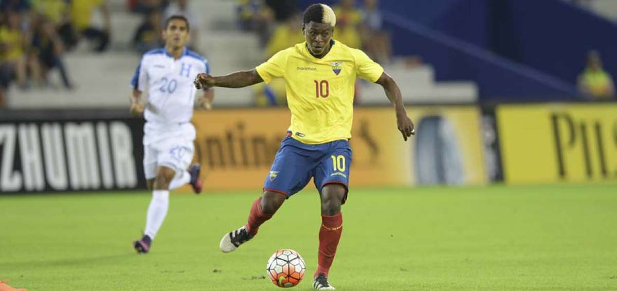 Gabriel Cortez durante un partido amistoso. 