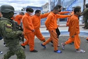 Los traslados responden a una estrategia para desarticular redes delictivas. 