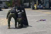 Fuerzas Armadas desactivan explosivos en Esmeraldas