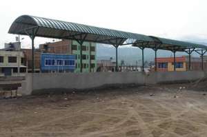Los trabajos empezaron y concluir&aacute;n en el caso del barrio Los Altares, en 90 d&iacute;as. FOTO: ELIZABET MAGGI
