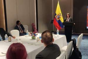 María Soledad Córdoba, embajadora de Ecuador en China, resaltó el esfuerzo de los ecuatorianos residentes en Beijing. 