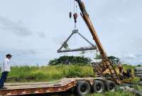 Ante la caída del puente sobre el Río Blanco se van a movilizar varias estructuras para la construcción de un puente Delta como medida provisional.