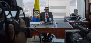 El embajador de Colombia expres&oacute; sus condolencias al pueblo ecuatoriano, tras el terremoto del s&aacute;bado pasado.