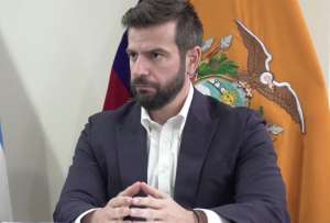 El ministro Pablo Arosemena confirmó que el ISD bajará al 4% para octubre. 