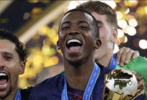 Pacho, en la &eacute;lite: elegido en el World Team 2025 de la IFFHS