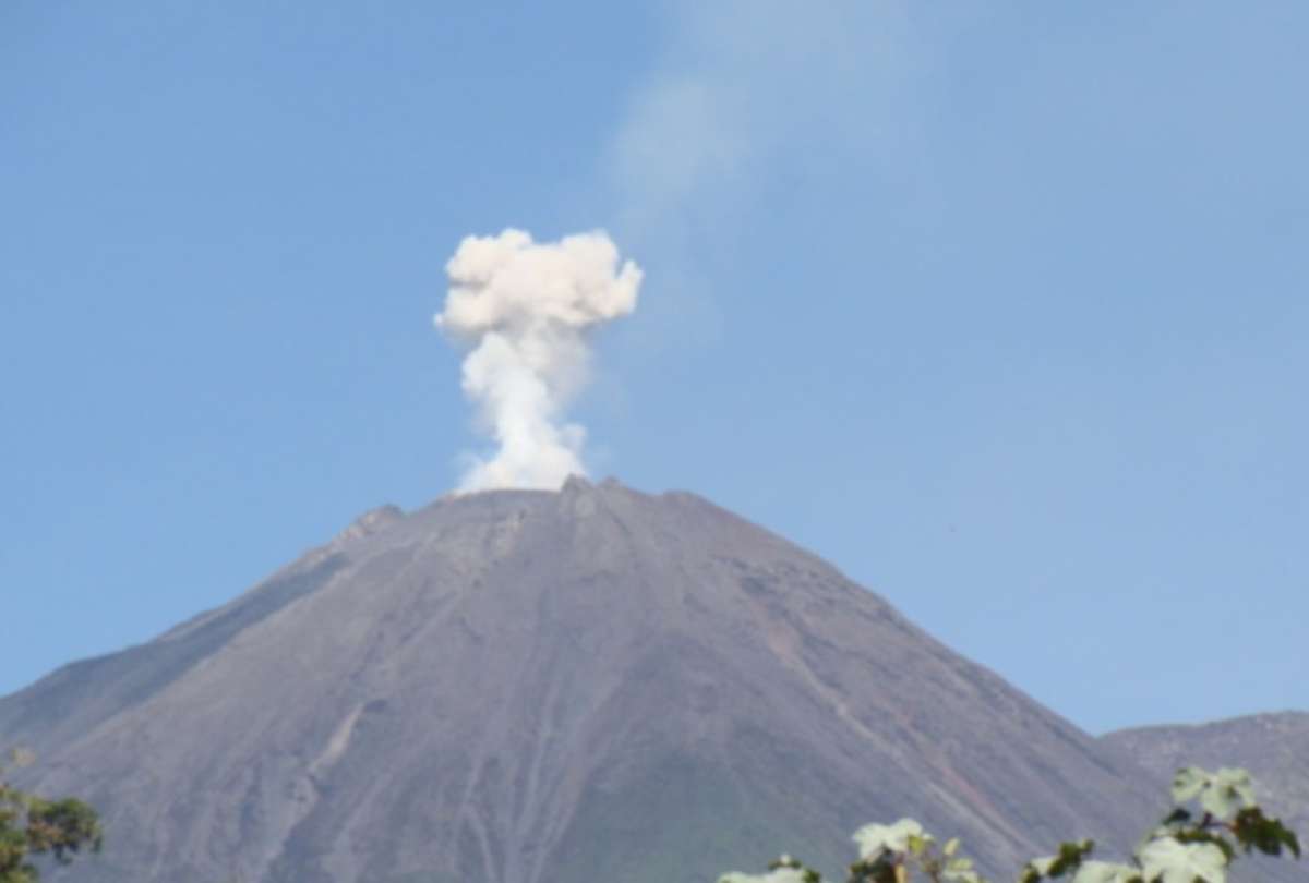 Volcán El Reventador.