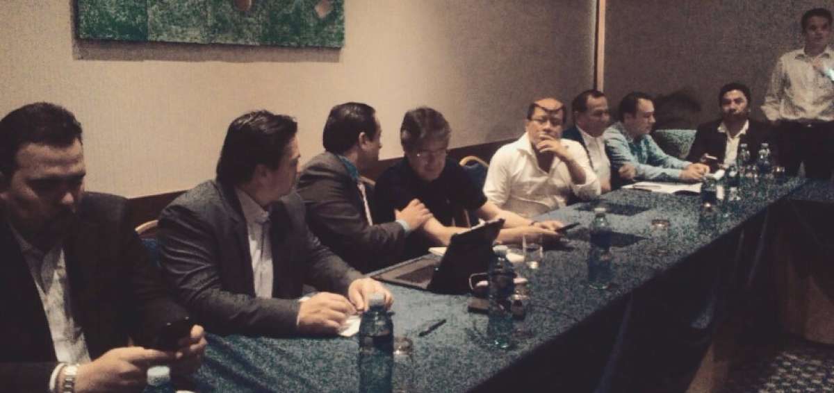 Guillermo Lasso presume su "unidad" en Guayaquil