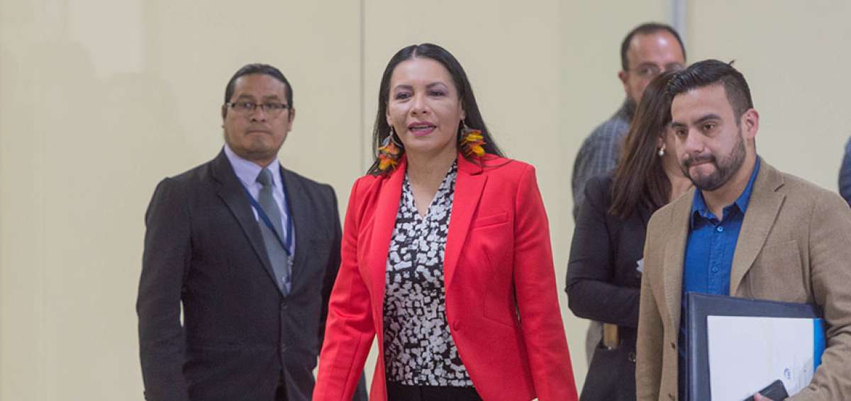 La titular del CNE, Diana Atamaint, dijo que la custodia militar del material electoral ser&aacute; al 100%. Aclar&oacute; que no habr&aacute; &ldquo;apagones inform&aacute;ticos&rdquo;.