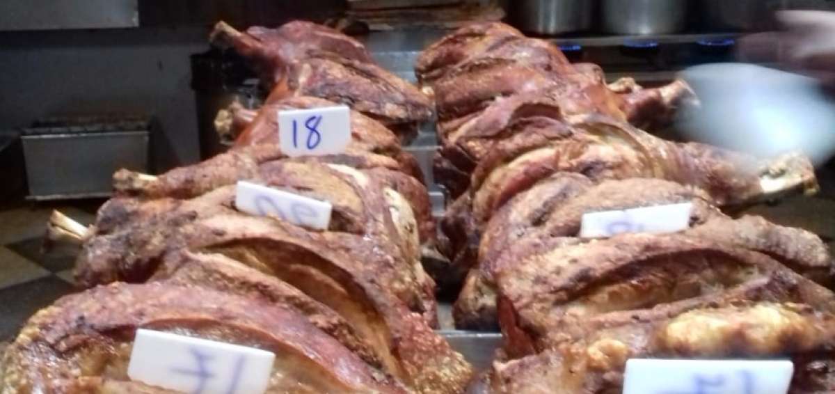 Aqu&iacute;, los pavos no se queman en la puerta del horno