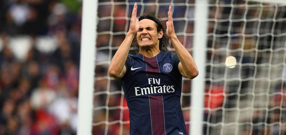 Cavani y Di Mar&iacute;a hacen l&iacute;der provisional al Par&iacute;s SG