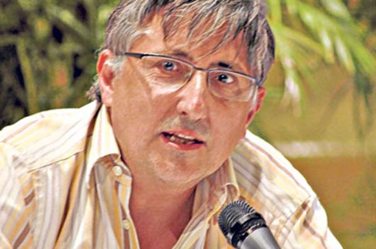 La pluralidad en el periodismo ser&iacute;an condiciones imposibles en un marco mercantil, sin apoyo p&uacute;blico. Foto: http://albaciudad.org/