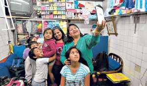 Los j&oacute;venes plantean entre sus metas para el a&ntilde;o 2015 ser mejores estudiantes y pasar el a&ntilde;o sin problemas. Tambi&eacute;n, aumentar la convivencia familiar. Foto: Archivo / El Tel&eacute;grafo