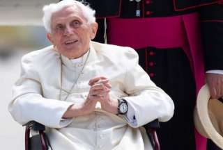 Papa emérito Benedicto XVI aseguró sentir vergüenza por los casos de violación