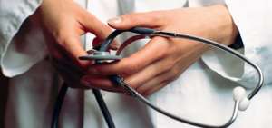 Prefectura de Tungurahua entrega reconocimiento a Misi&oacute;n M&eacute;dica Ecuador