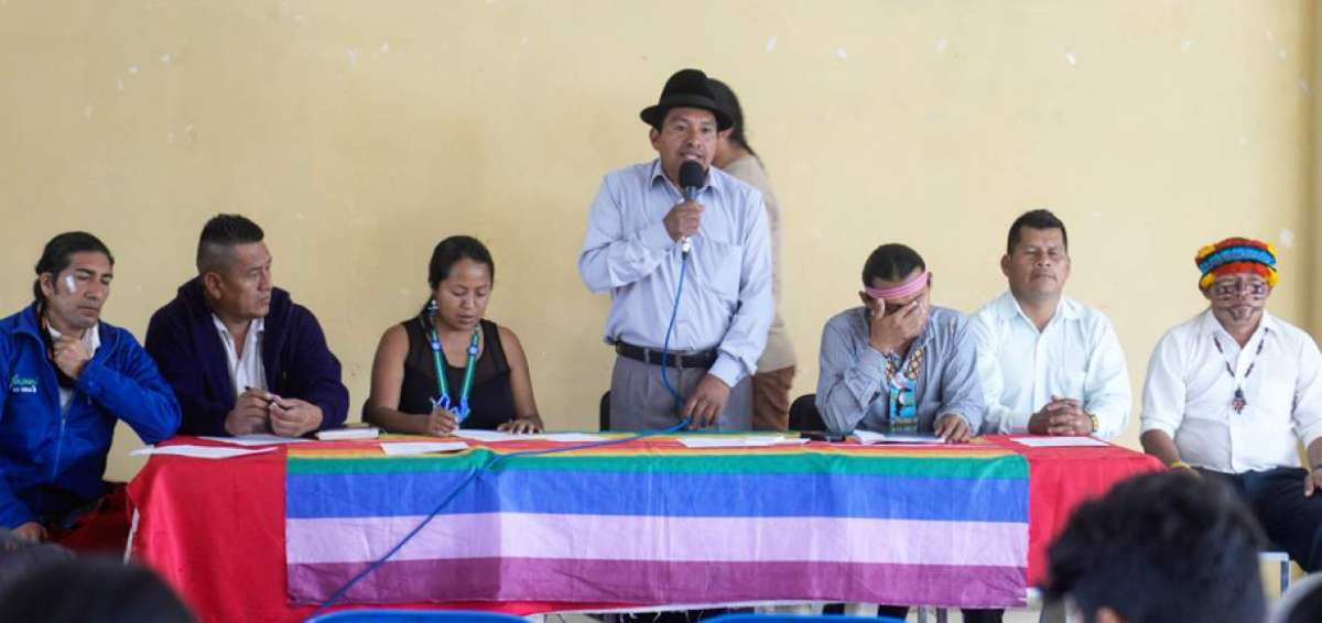 Jorge Herrera, presidente de la Conaie, durante el encuentro realizado en la sede del organismo, en Quito.