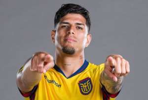  Hincapi&eacute; dedic&oacute; palabras de reconocimiento al capit&aacute;n de la Selecci&oacute;n.