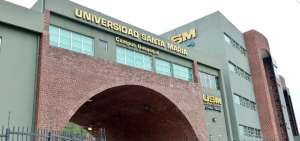 En la Universidad T&eacute;cnica Federico Santa Mar&iacute;a, campus en Guayaquil, tiene 1.300 estudiantes de pregado y 90 docentes.