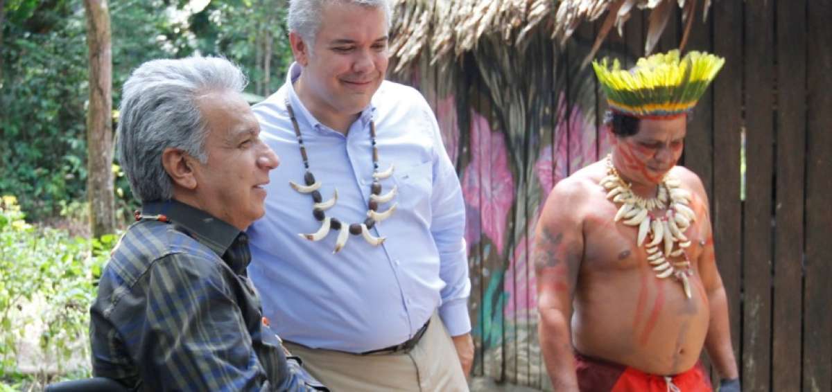 El mandatario ecuatoriano fue recibido en Leticia por su hom&oacute;logo colombiano Iv&aacute;n Duque y representantes de comunidades ind&iacute;genas amaz&oacute;nicas.