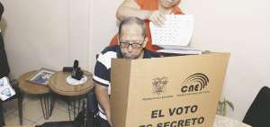 El programa &ldquo;Voto en Casa&rdquo; del CNE  facilit&oacute; el sufragio a 784 personas